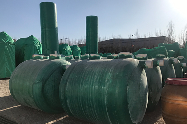 生產玻璃鋼化糞池使用的原材料是什么 生產玻璃鋼化糞池使用的原材料是什么