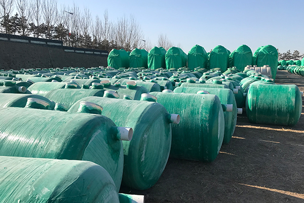 玻璃鋼化糞池中第一個(gè)池子的作用是什么 玻璃鋼化糞池中第一個(gè)池子的作用是什么